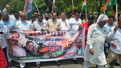 Photo of भारतीय सेना द्वारा ऑपरेशन सिंदूर के तहत आतंकवादियों और पाकिस्तान पर की गई कार्रवाई के समर्थन में भारतीय सैन्य बल का मनोबल बढ़ाने के