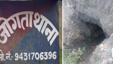 Photo of सिजुआ जोगता थाना प्रभारी का मिली भगत से चल रहा अवैध कोयला की माइनिंग।