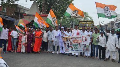 Photo of राहुल गांधी ने जातिगत जनगणना कराने के लिए भाजपा ही नही एनडीए को भी घुटने के बल झुकाया: कांग्रेस जिलाध्यक्ष संतोष सिंह*