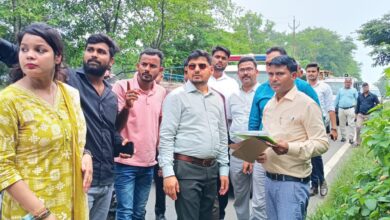 Photo of धनबाद DC आदित्य रंजन सिंह ने किया बीबीएम कॉलेज, पालानी साइंस सिटी के लिए प्रस्तावित भूमि एवं बेलगारिया टाउनशिप का किया निरीक्षण।