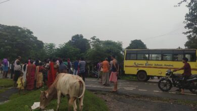 Photo of धनबाद डीटीओ की लापरवाही से प्राइवेट स्कूलों में चल रहे हैं बस के कागजात फेल है जिम्मेवार कौन पूछ रही है जनता
