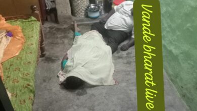 Photo of जोगता में दर्दनाक हादसा: पति-पत्नी और बच्ची ने खाया जहर, तीनों की मौत*