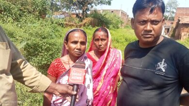 Photo of बाइक से टक्कर महिला को लगने से महिला के परिजनों ने बाइक सवार के मार मार के कर दिया हत्या।