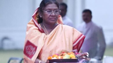 Photo of राष्ट्रपति द्रौपदी मुर्मू ने किया सूर्योपासना, छठ अब राष्ट्रीय पर्व के रूप में उभरा*