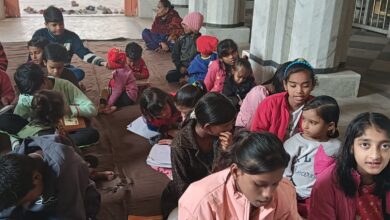 Photo of झरिया 30 नवंबर श्री सत्यनारायण मंदिर स्टेशन रोड झरिया में संस्कृत पाठशाला में आज आगामी गीता जयंती को ध्यान