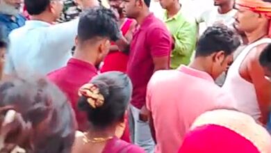 Photo of झरिया। जयरामपुर के बूढाबाबा मंदिर के पास झरिया सीओ के सम्मुख जयरामपुर निवासियों ने अपने जज्बात एवं निर्णय