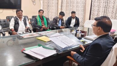 Photo of आज दिनांक 1 दिसंबर 2025 झारखंड मुक्ति मोर्चा धनबाद महानगर अध्यक्ष मंटू चौहान के नेतृत्व में झरिया स्थित सभी