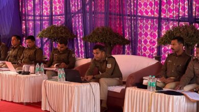 Photo of अपराध नियंत्रण में धनबाद पुलिस को बड़ी सफलता, समीक्षा बैठक में एसएसपी महोदय ने तय किए सख्त लक्ष्य*