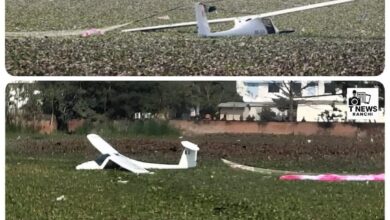 Photo of प्रयागराज में बुधवार को भारतीय वायु सेना का एक प्रशिक्षण (ट्रेनी) विमान उड़ान के दौरान दुर्घटनाग्रस्त होकर तालाब में जा गिरा।