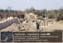 Photo of सिंदरी विधानसभा में विकास के नाम पर ‘भ्रष्टाचार का खेल’, गौशाला बाजार पुल निर्माण में घटिया सामग्री का बोलबाला