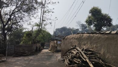 Photo of धनबाद: वार्ड 53 की झोपड़ी बस्ती में जल्द रोशन होंगे घर, लगेंगे बिजली के पोल