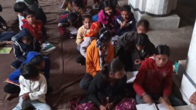 Photo of झरिया 1 फरवरी श्री सत्यनारायण मंदिर स्टेशन रोड झरिया में संस्कृत पाठशाला में आज आगामी महाशिवरात्रि को ध्यान