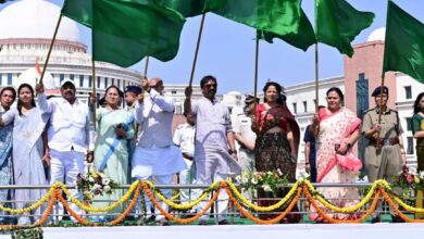 Photo of झारखंड पुलिस के आधुनिकीकरण की ओर बड़ा कदम मुख्यमंत्री ने 1485 नए वाहनों को दिखाई हरी झंडी