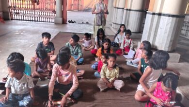 Photo of झरिया 29 मार्च श्री सत्यनारायण मंदिर स्टेशन रोड झरिया में संस्कृत पाठशाला में आज आगामी हनुमान जयंती को ध्यान में रख कर हनुमानजी के प्रति श्लोक 