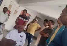 Photo of सिंदरी: टोनबाजी को लेकर विवाद, तलवारबाजी में बीच-बचाव करने आया युवक घायल।