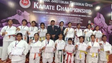 Photo of डिगवाडीह कार्मेल स्कूल की छात्राओं ने कराटे में 32 पदक प्राप्त किया,