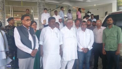 Photo of गिरिडीह प्राक्कलन समिति की हाई-लेवल मीटिंग, बगोदर समेत पूरे जिले के विकास कार्यों की हुई गहन समीक्षा