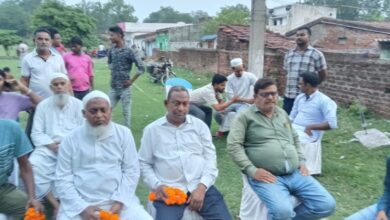 Photo of रेलवे फुटबॉल ग्राउंड पाथरडीह में कांग्रेस की संगठन सृजन बैठक आयोजित, सैकड़ों युवाओं ने ली सदस्यता, बिजली-पानी व मतदान पर जोर