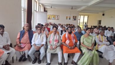 Photo of गिरिडीह: जिला कार्यालय हरीचक में धनबाद प्रमंडल के अंतर्गत भाजपा गिरिडीह ग्रामीण एवं गिरिडीह महानगर की