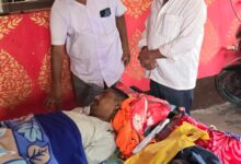 Photo of बगोदरडीह निवासी कारू यादव के निधन का दुःखद समाचार प्राप्त होने पर गिरिडीह जिला परिषद उपाध्यक्ष सह