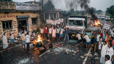 Photo of बिजली संकट से त्रस्त डिगवाडीह: छोटे-छोटे फॉल्ट सुधारने में नाकाम बिजली विभाग, आक्रोशित ग्रामीणों ने आधी रात ठप्प किया सिंदरी-धनबाद मुख्य मार्ग
