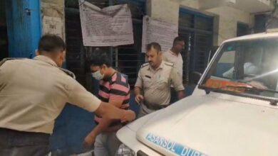 Photo of एक लाख में मासूम का सौदा बच्चे को खरीदने के आरोप में दंपती समेत 3 गिरफ्तार