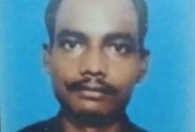 Photo of पाथरडीह में युवक ने कमरे के भीतर चुनरी के फंदे से झूलकर दी जान, परिजनों पर टूटा दुखों का पहाड़