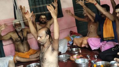 Photo of झरिया में ओदीच्य ब्राह्मण समाज का 69वां श्रावणी उपक्रम संपन्न, वैदिक मंत्रोच्चार के बीच धारण किया नवीन यज्ञोपवीत