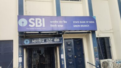 Photo of सिंदरी में SBI खाताधारकों के लिए जरूरी खबर: शाखा प्रबंधक ने KYC कराना बताया अनिवार्य