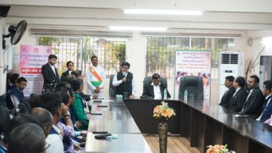 Photo of अंतिम व्यक्ति तक पहुंचे न्याय की रोशनी: झालसा की टीम ने धनबाद में परखी विधिक सेवाओं की जमीनी हकीकत
